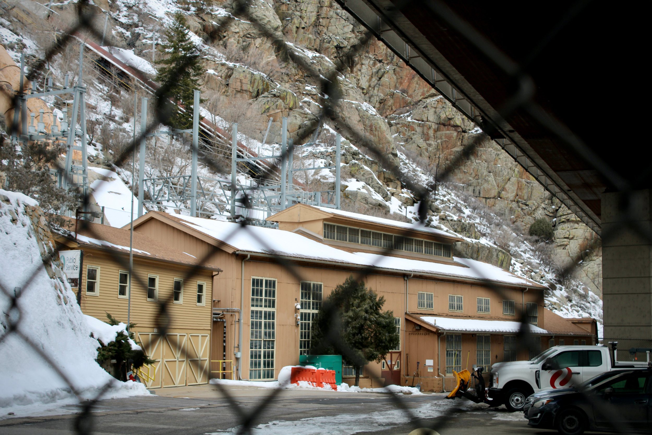 The Shoshone Hydroelectric Facility sits beneath a busy stretch of Interstate 70 on Jan. 26, 2024. The Colorado River District is poised to spend $98.5 million on rights to its water in an effort to keep the Colorado River flowing for farms and cities in Western Colorado. Credit: Alex Hager/KUNC